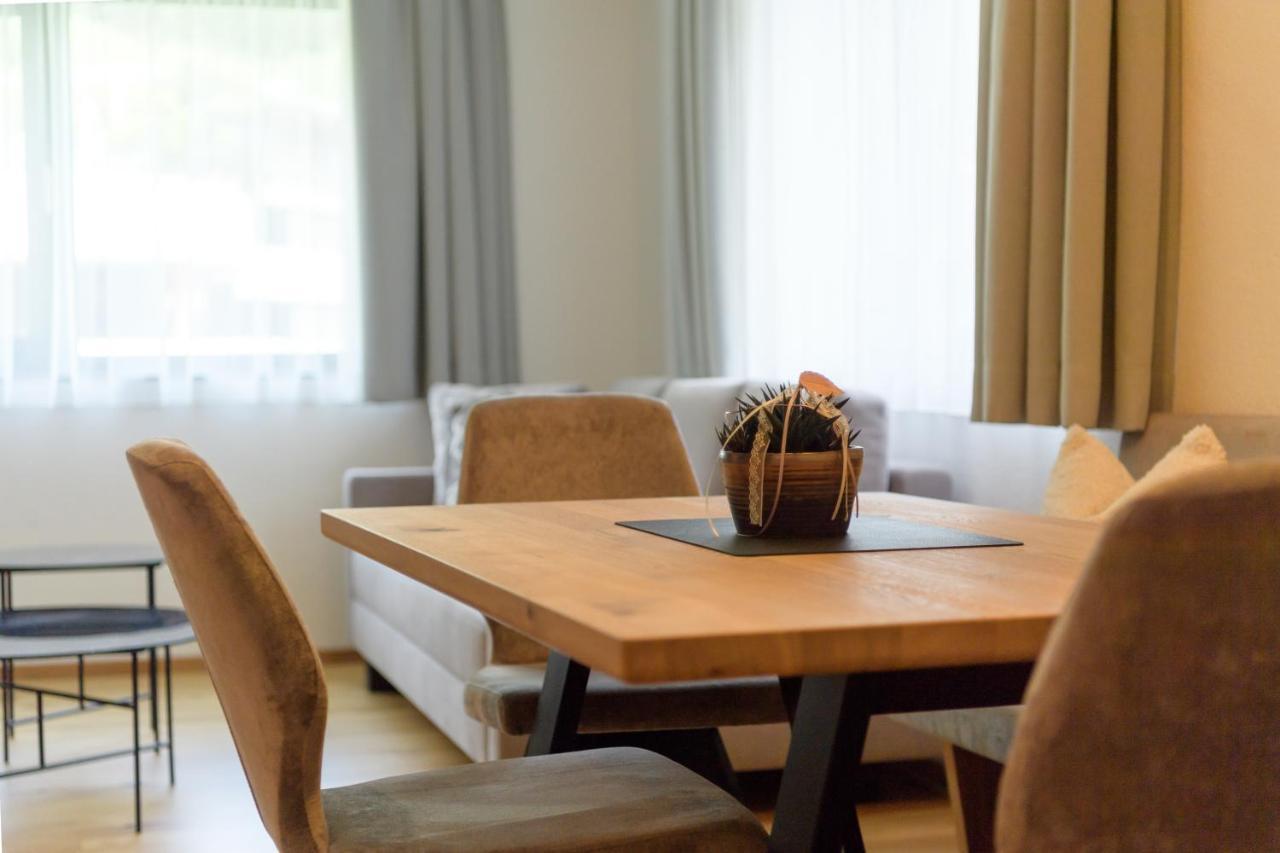 Haus St Anton - Incl Gratis Premium Sommerkarte St. Anton am Arlberg Eksteriør bilde