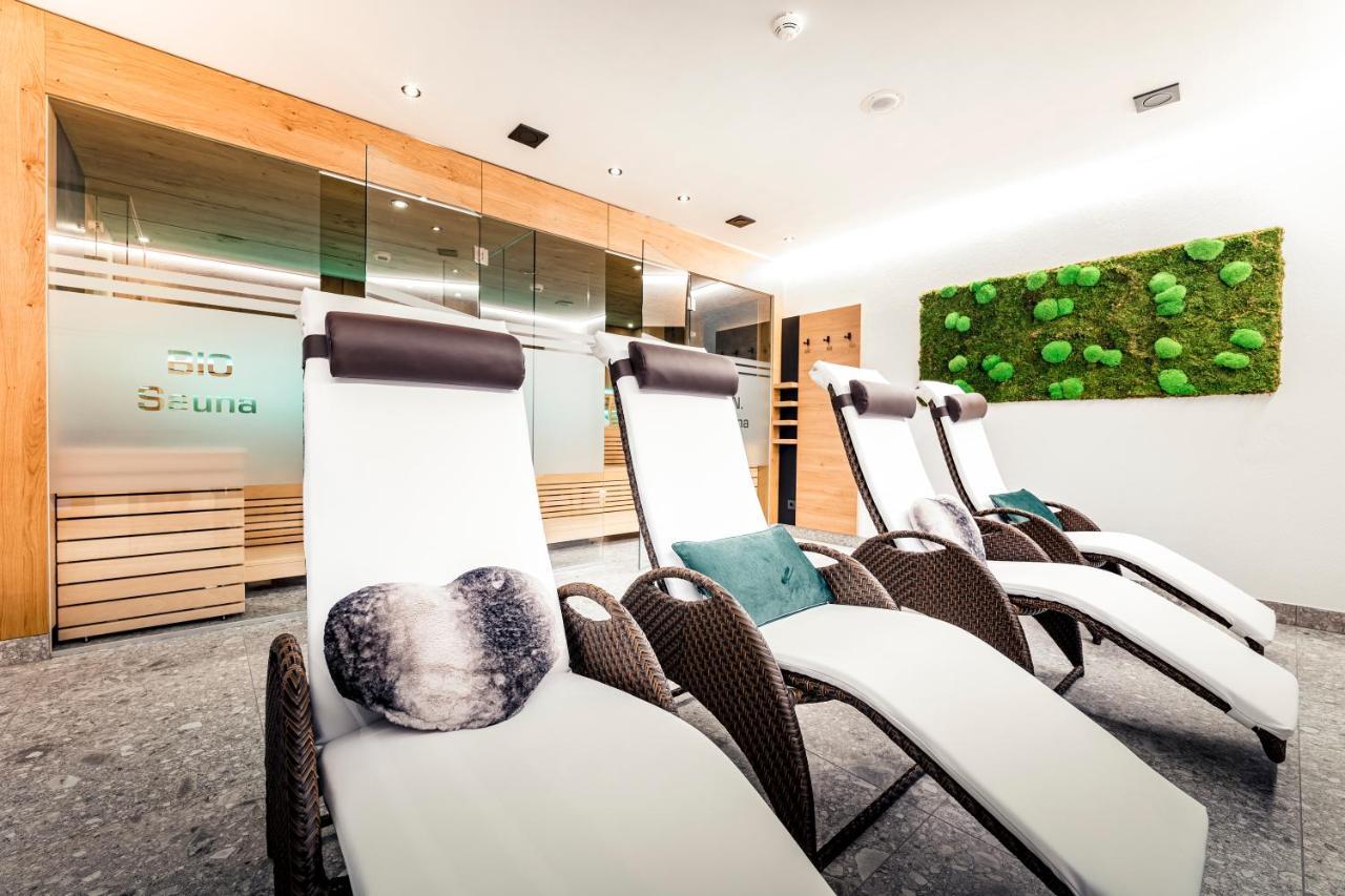 Haus St Anton - Incl Gratis Premium Sommerkarte St. Anton am Arlberg Eksteriør bilde